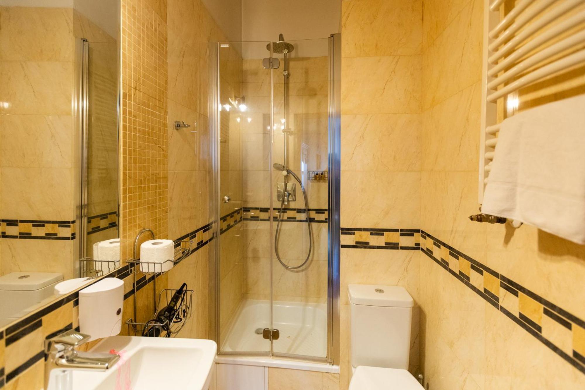 Od Kuchni - Apartamenty Люблін Екстер'єр фото